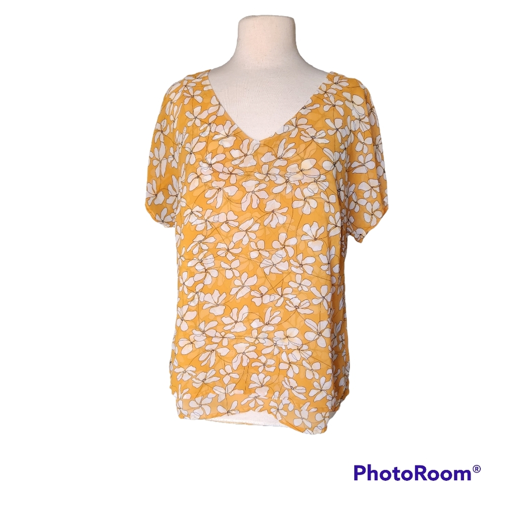 CABI FLORAL SHEER LINED V-NECK FLOWY SUMMER LIGHTWEIGHT BLOUSE SIZE MEDIUM EUC